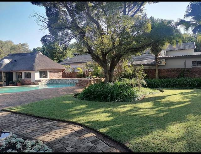 4 BEDROOM HOUSE FOR SALE IN CHROOM PARK